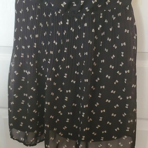 As U Wish Bow Tie Dress, Small - Picture 4 of 7